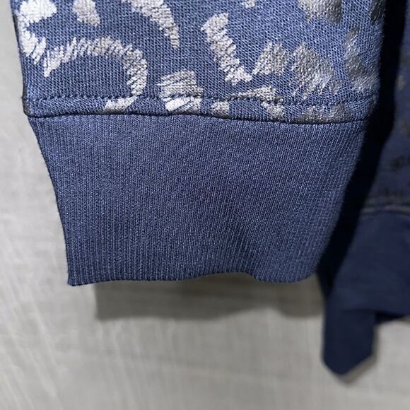 JANE + DELANCEY L Navy Silver Black Metallic Animal Print Crew Fleece Pullover - Picture 8 of 12